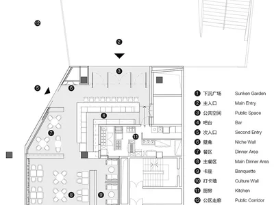 一張詳細的餐廳平面圖二維建築圖，顯示各功能區域與出入口。