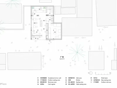 2D floor plan of a modern hotel with labeled rooms, seating areas, and tables, featuring a mix of English and Chinese text