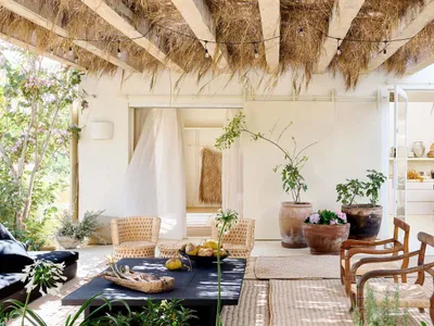 Patio Design Ideas and Layout Inspiration - Design 18
