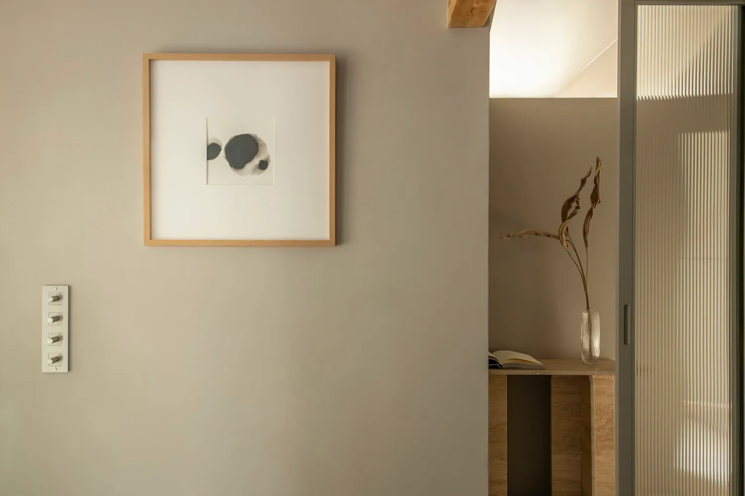 Minimalist interior design featuring neutral-tones color palette