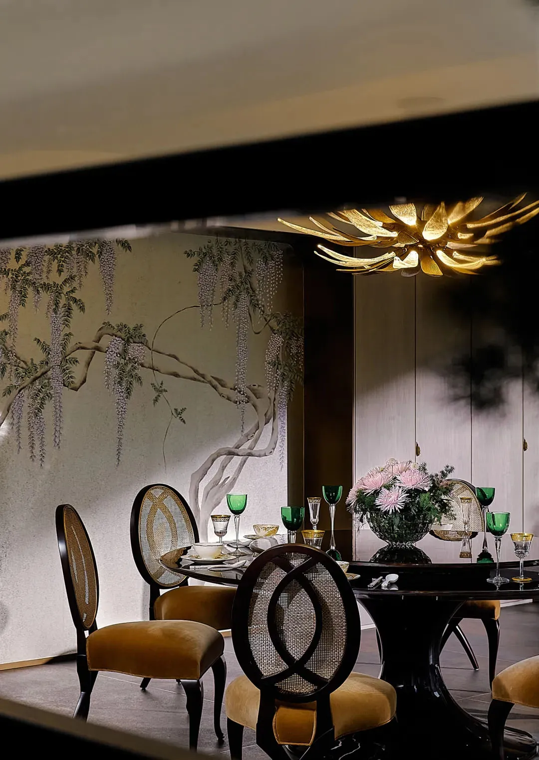 Modern dining room with glass tables and chairs