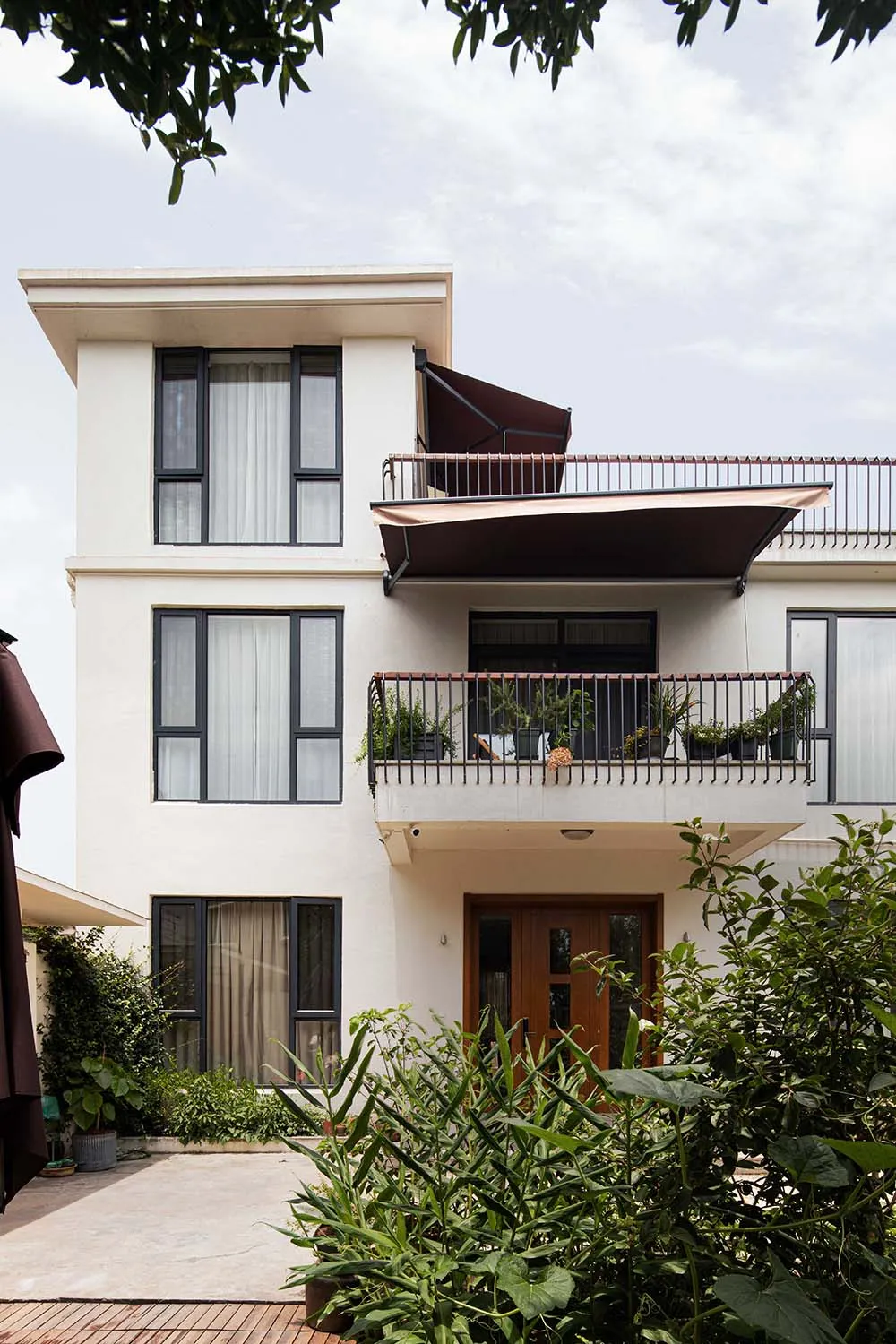 Modern residential building with concrete and glass materials