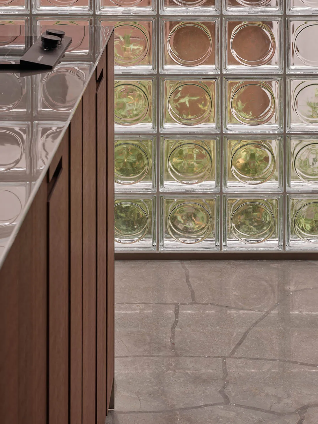 Modern kitchen with glass tile backsplash
