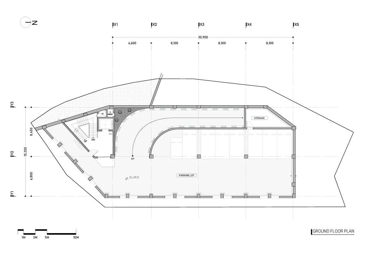 工業平面圖的2D建築繪圖,標示儲藏區與停車場區域。