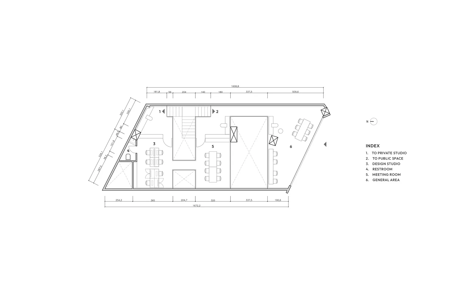 現代辦公室佈局的建築藍圖,呈現多個功能區域與清晰的平面配置。