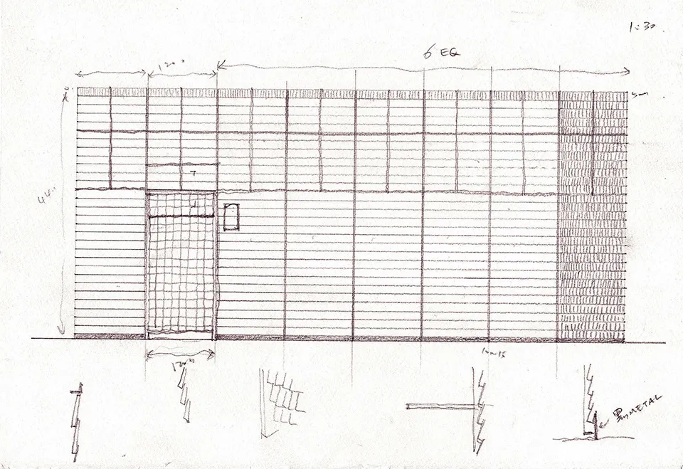 一張細膩的現代建築立面建築圖，強調金屬框架設計。