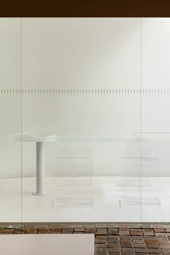 Modern interior space featuring glass materials