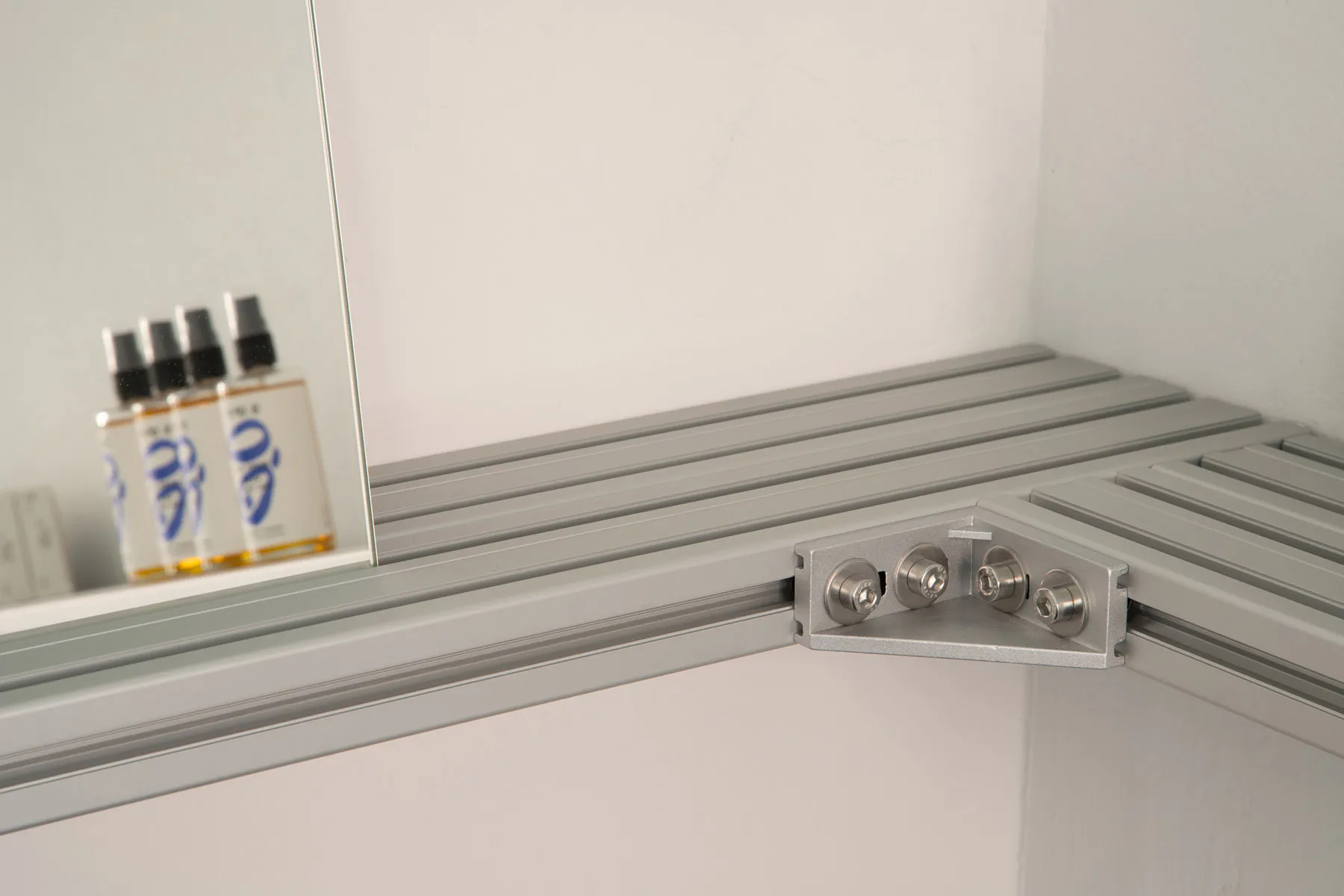 Aluminum alloy closet system components with screws and bolts
