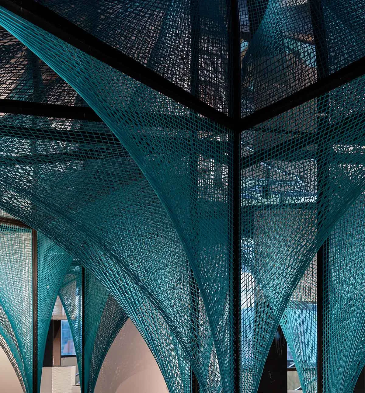 Modern metallic wiring ceiling design