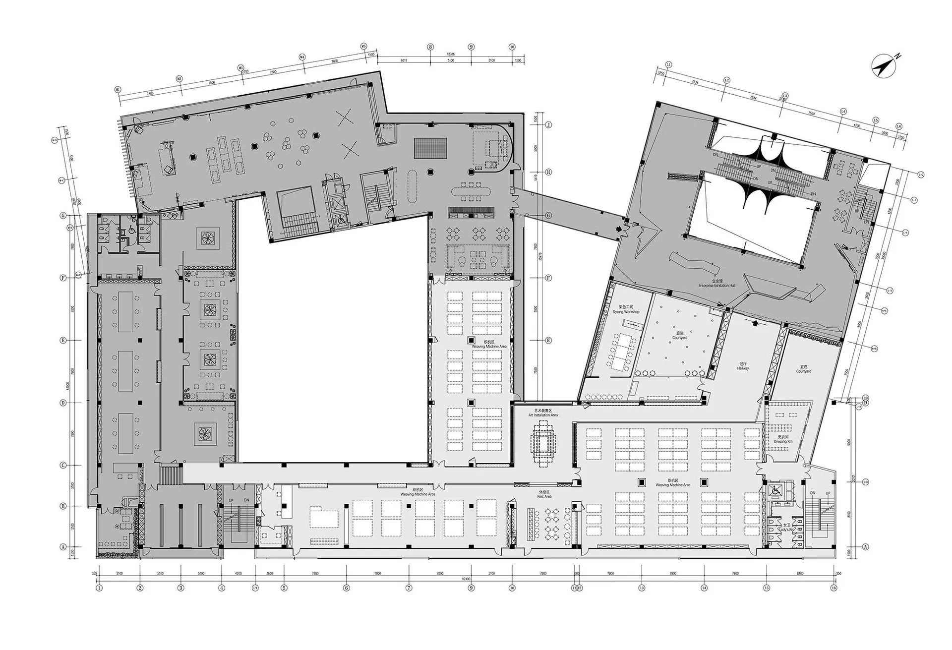 工廠建築的詳細建築平面圖,呈現鋼材與混凝土結構元素。