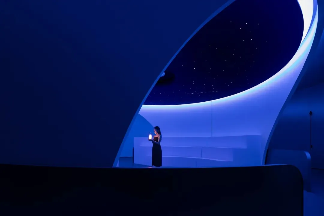 A modern interior design space with futuristic architecture and minimalist furnishings.