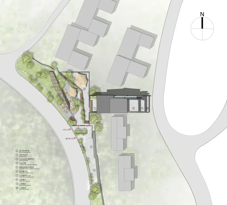 A technical 2D drawing of a building site with labels for various elements such as parking, terraces, and entrances.