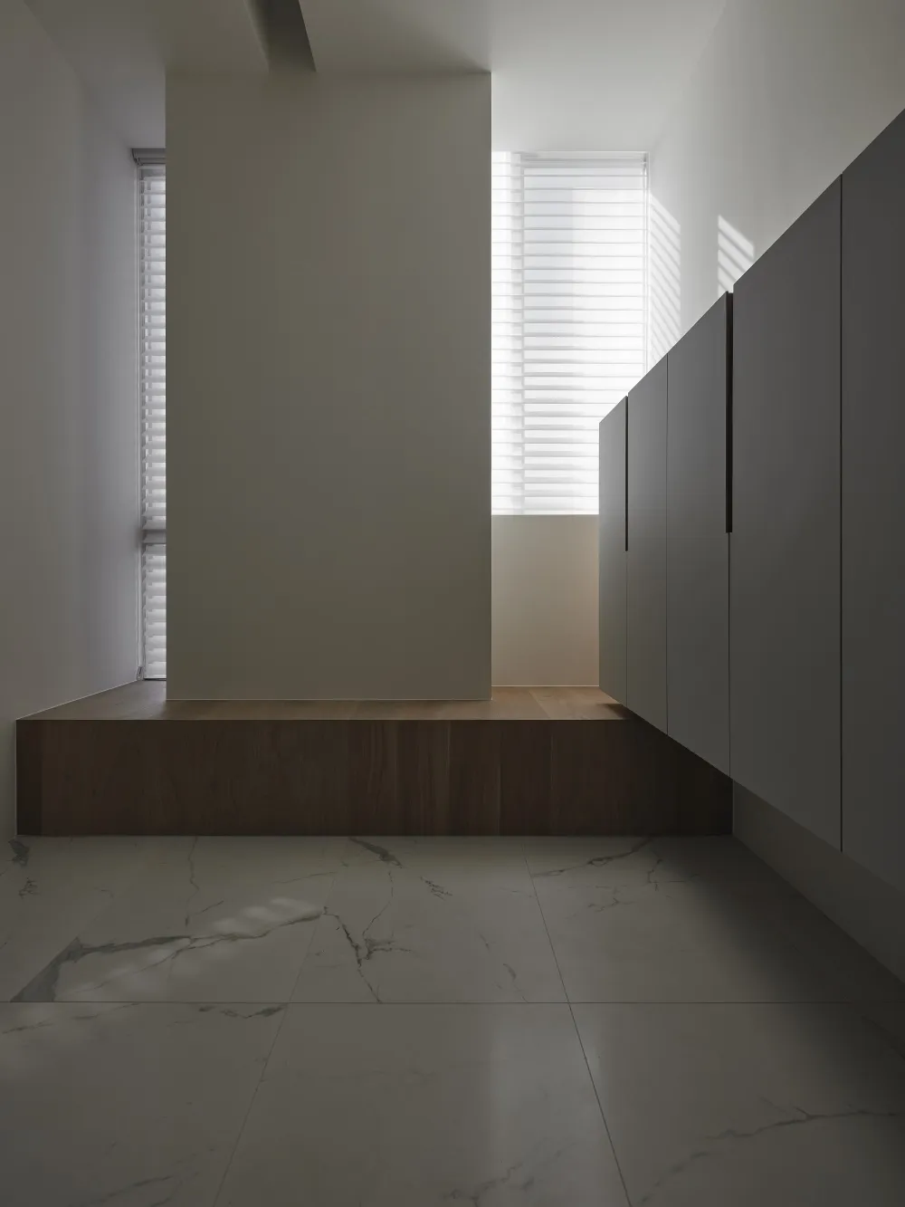 A minimalist interior design featuring wood materials.
