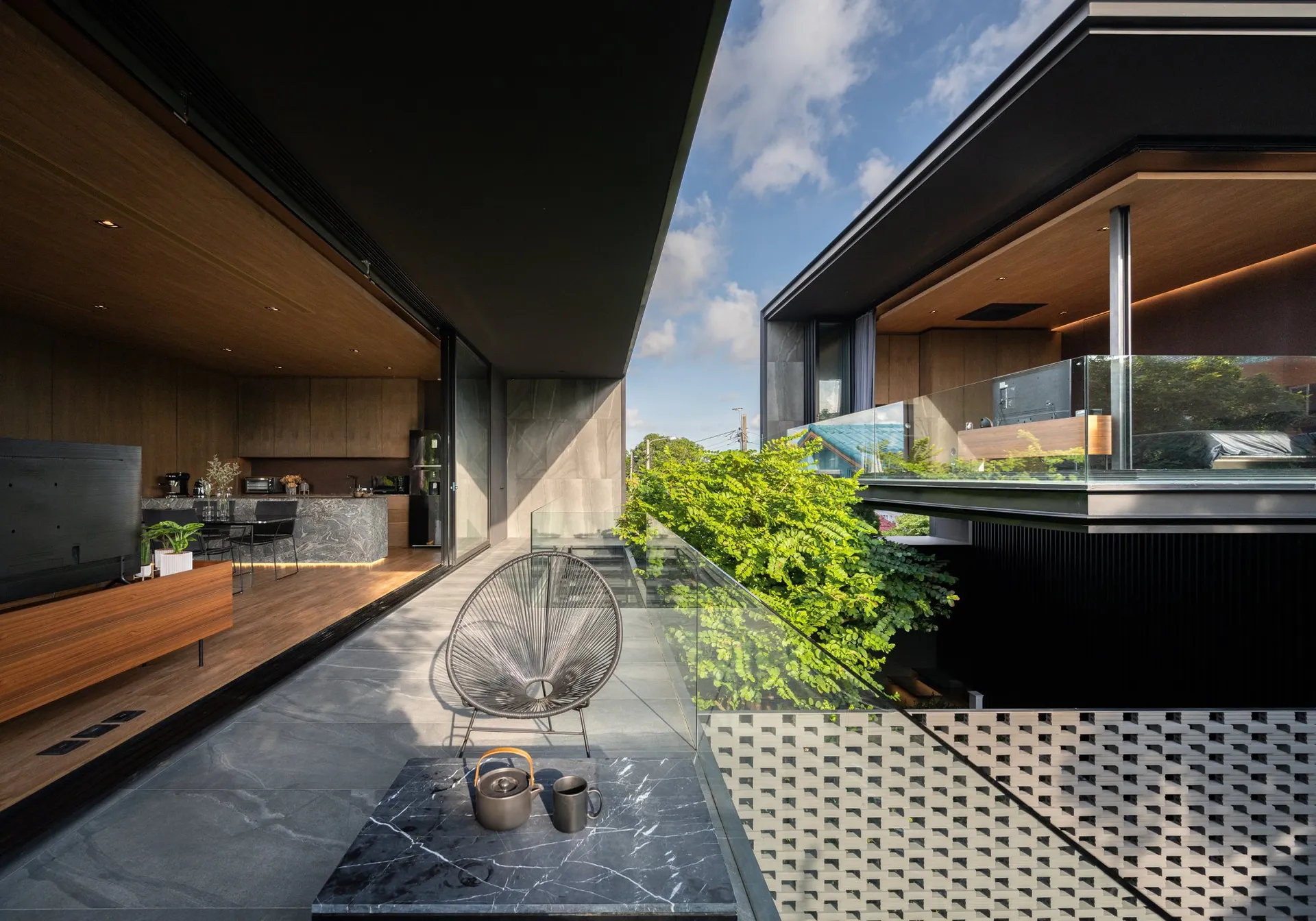 Modern architectural exteriors featuring metal materials.