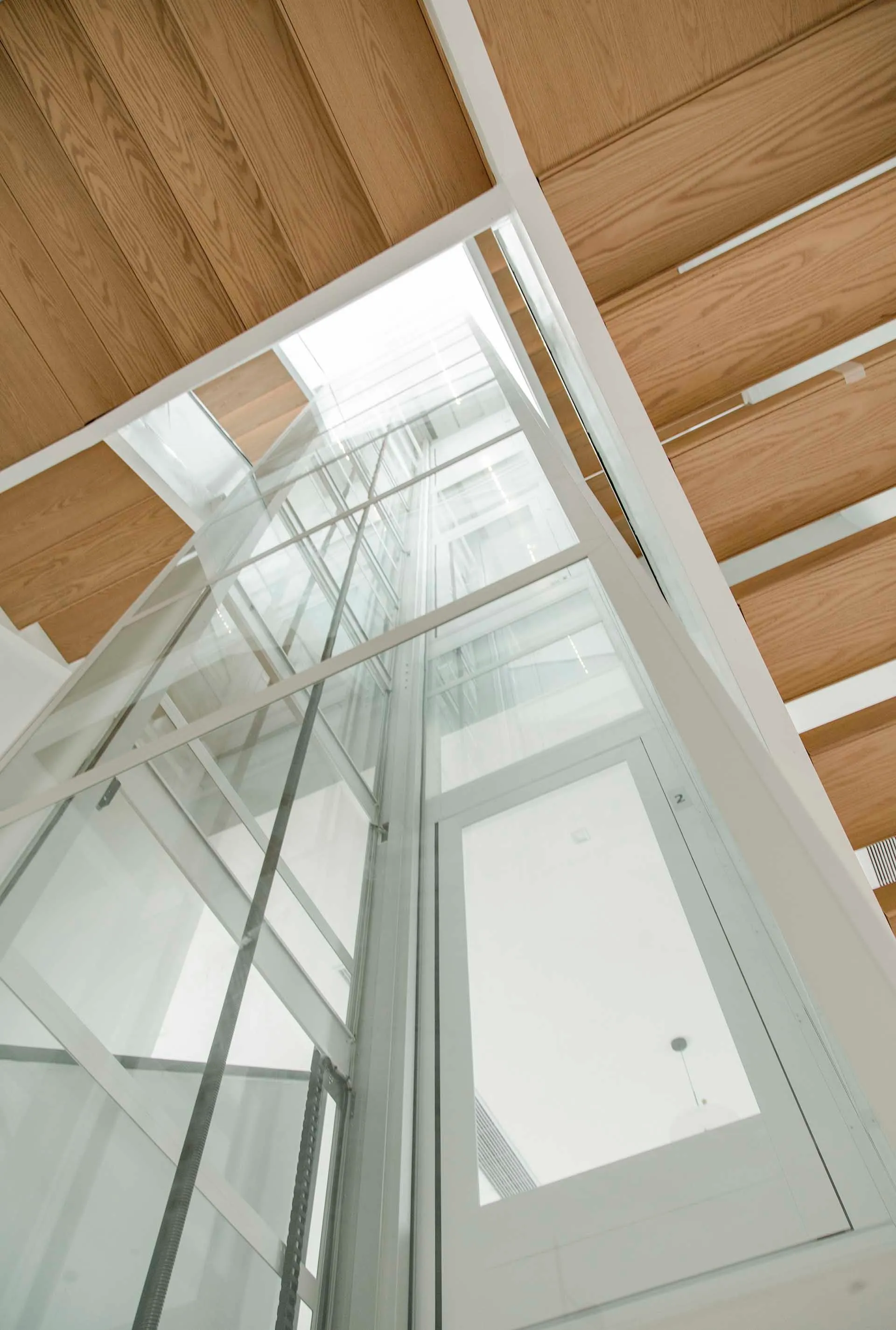 Modern steel frame ceiling design