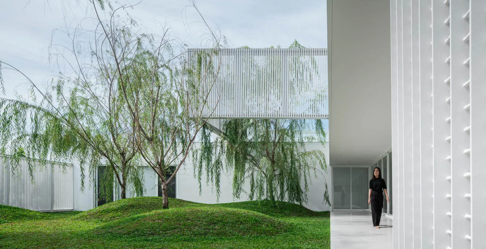 Contemporary building with concrete and glass materials