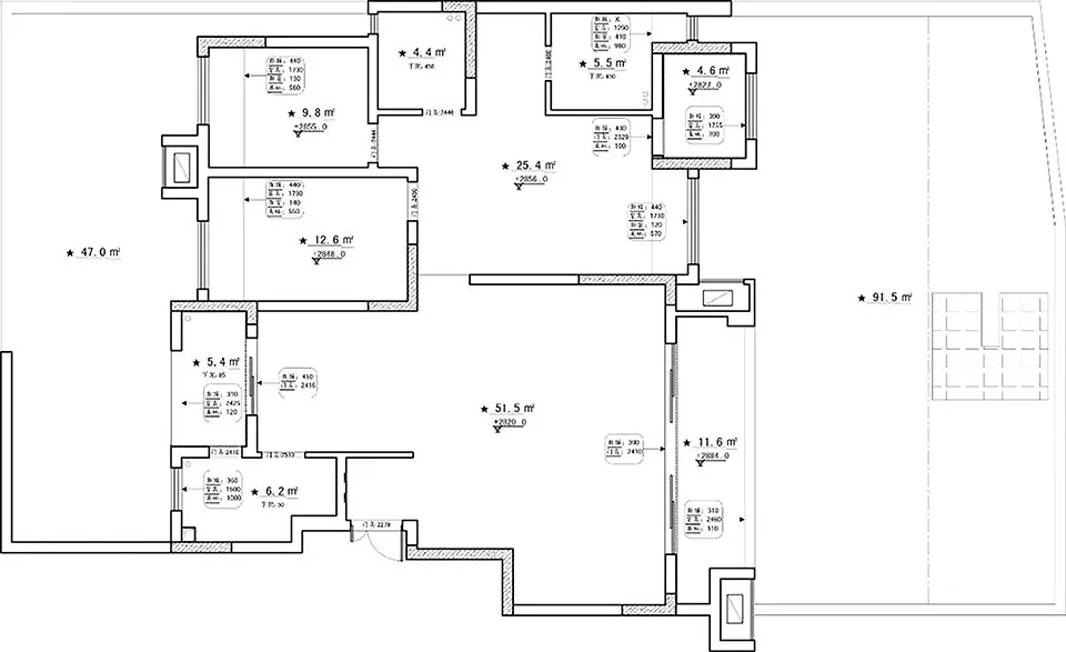 Floor plan of a residential or commercial space