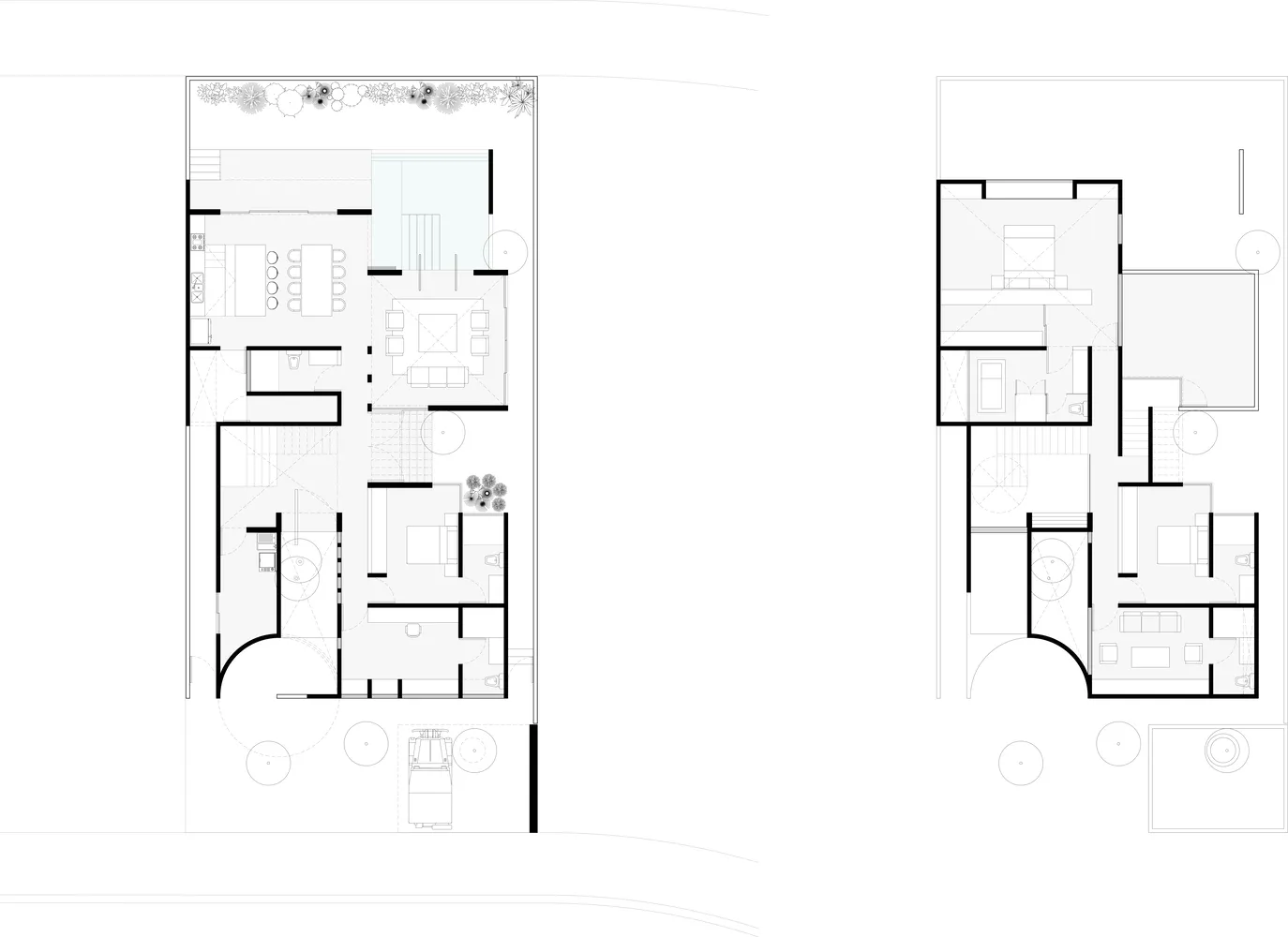現代建築平面圖，採用極簡設計，呈現開放式客廳區域與中央中庭。