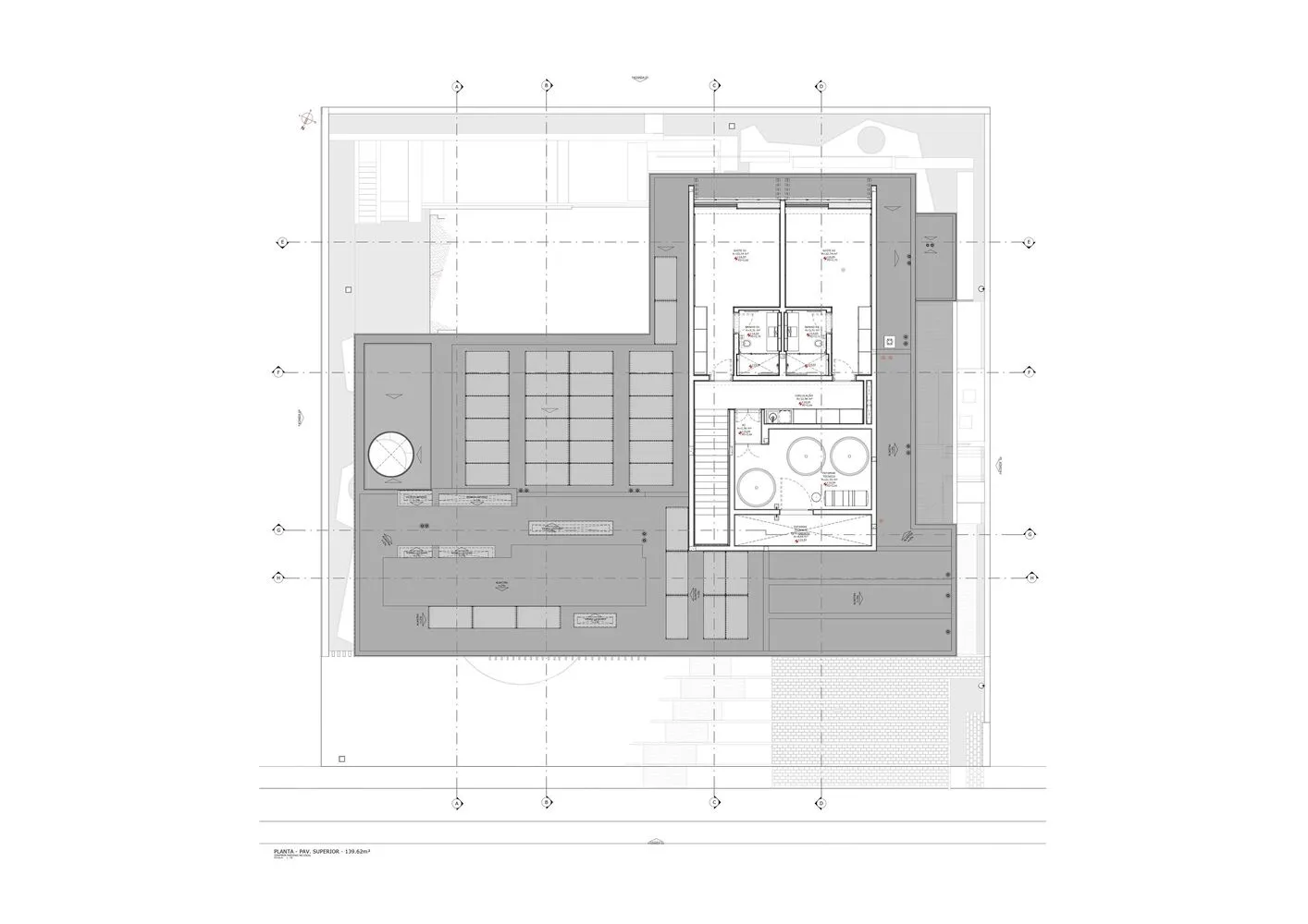 一張詳細的建築平面圖，描繪現代室內空間，採用混凝土地板、極簡設計與開放格局。