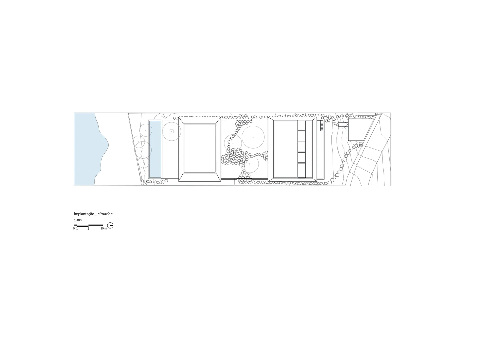 住宅平面圖,展示各個房間與空間配置。