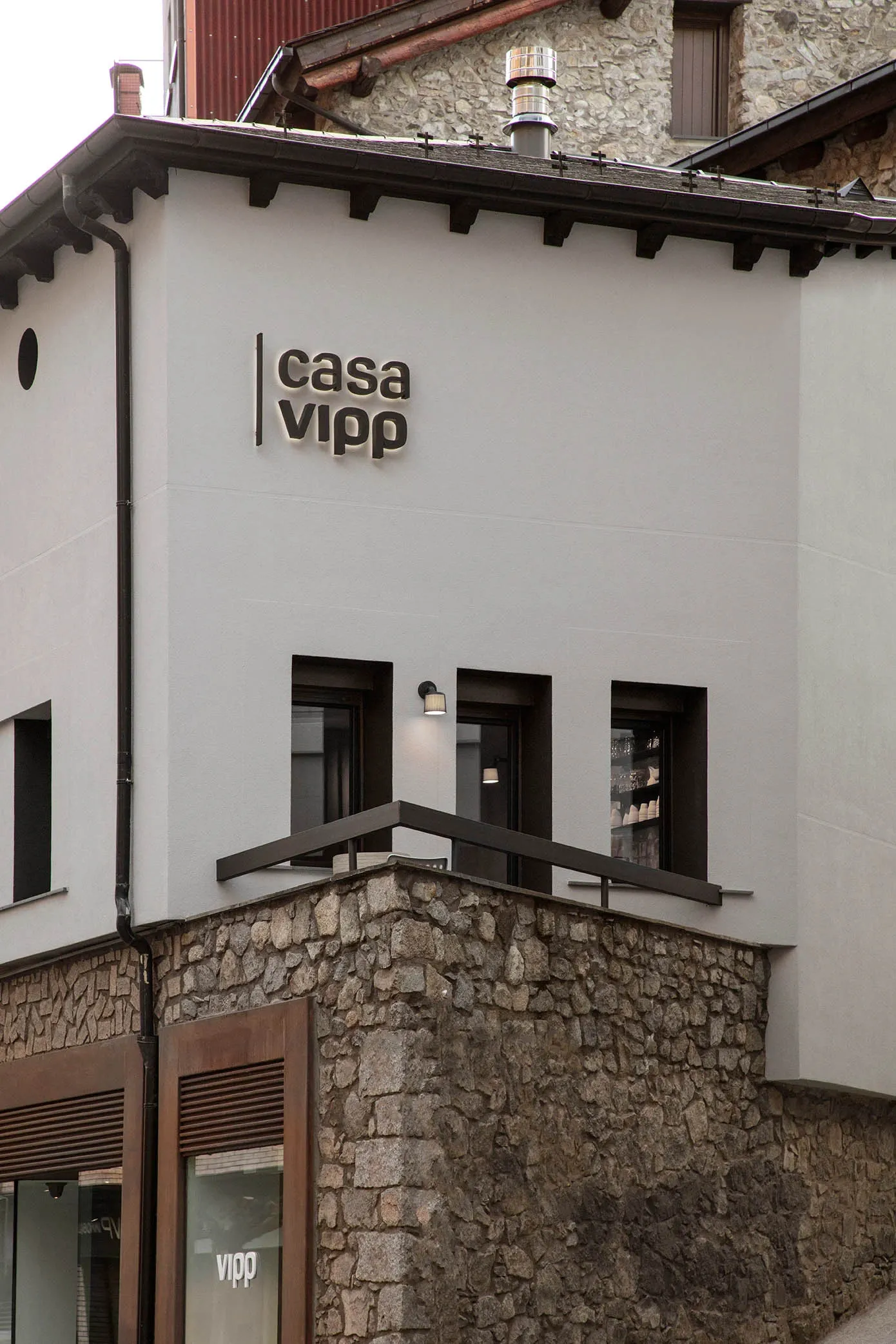 Concrete facade of Casa Vipp building