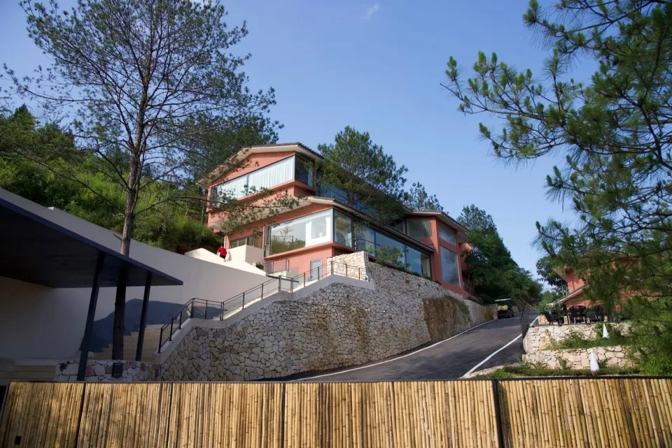 Modern residential design featuring contemporary materials and architectural features.