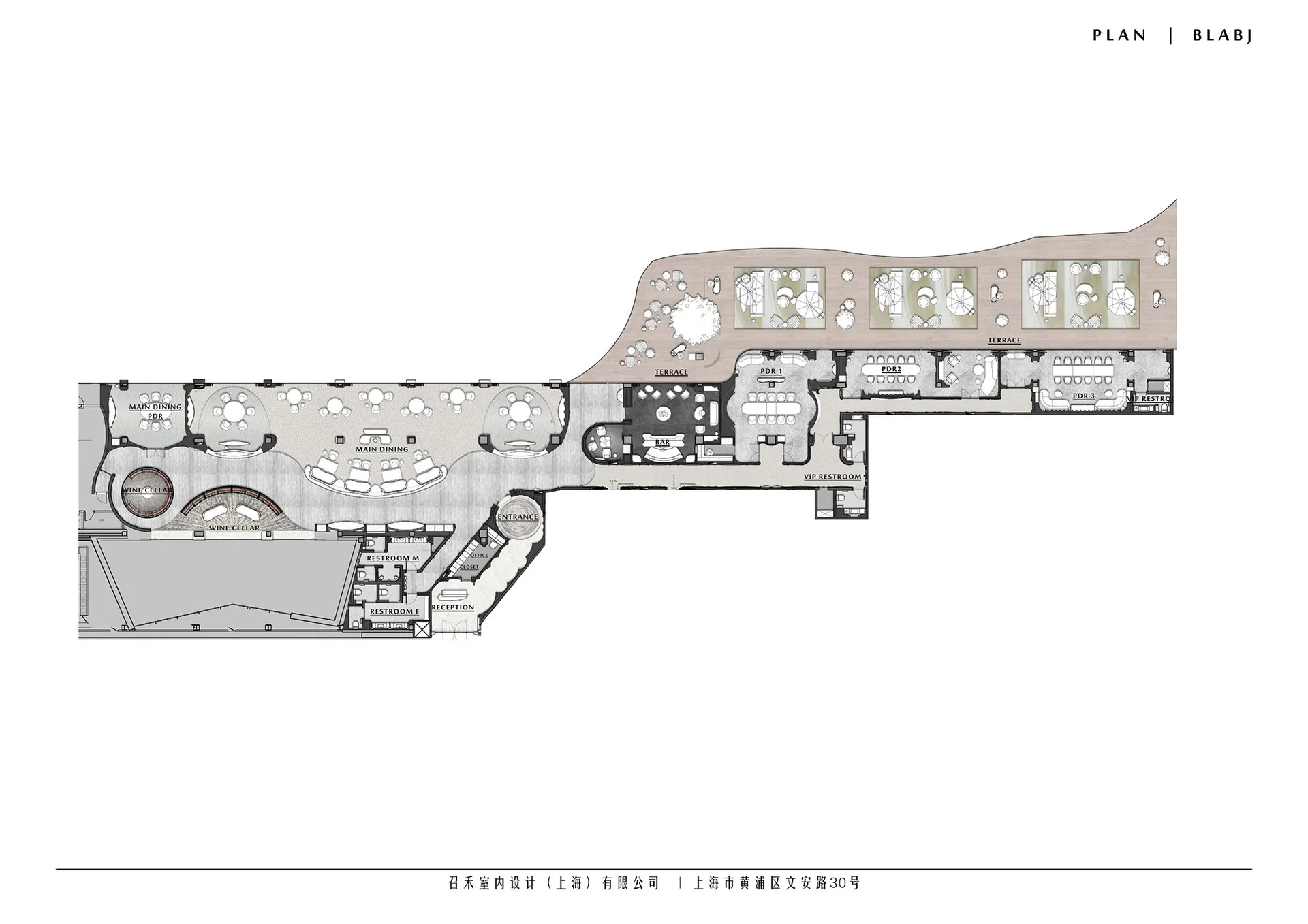 現代飯店的 2D 樓層平面圖，包含各種房間與空間，包括大廳與餐廳，著重功能性與住客便利