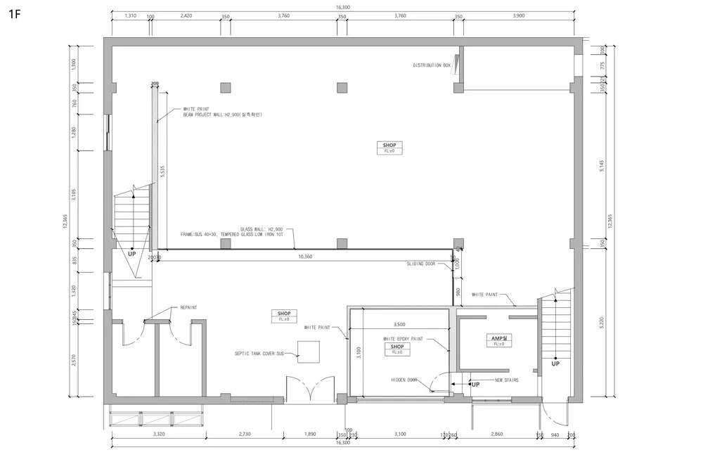 2D floor plan of a modern basement with a staircase and door, predominantly white with black accents, dim lighting