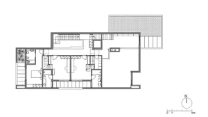 A technical 2D architectural drawing of a modern flat's floor plan.