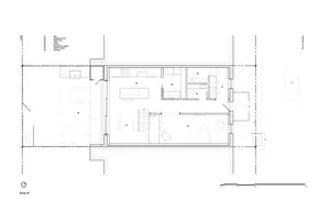 住宅室內平面圖，展示各個房間及其配置。