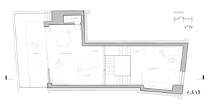 一張現代住宅平面圖，包含客廳、餐廳、廚房、儲藏室與陽台。