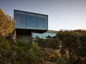 Contemporary House Design with Large Glass Walls