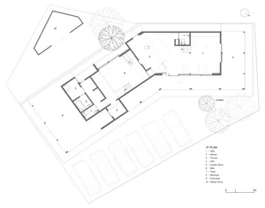 Floor plan of a residential building showing the layout of rooms and spaces.