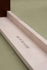 Minimalist floor made of cement