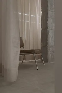 極簡室內設計，採用混凝土材質。