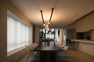 現代餐廚空間，採用木質與混凝土材質。