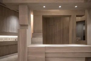 現代極簡水療室內，採用石材材質。
