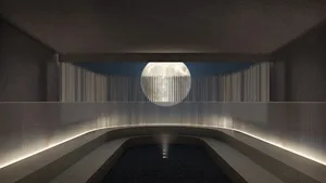 模組化現代室內空間，強調金屬與玻璃元素。