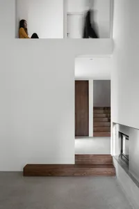 Modern interior design featuring minimalist and concrete materials
