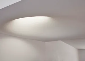 Clear view of a minimalist indoor space featuring a white plaster ceiling
