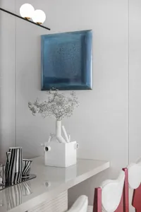 Modern interior design with terrazzo flooring and ceramic accents