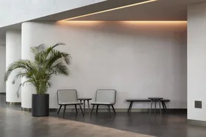 以現代極簡風格呈現的室內設計，採用混凝土材質。