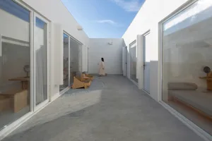極簡室內設計，融入混凝土元素。