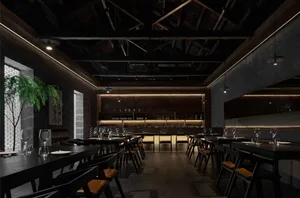 優雅餐廳內部，配有長餐桌、木地板、石牆與正式餐桌擺設