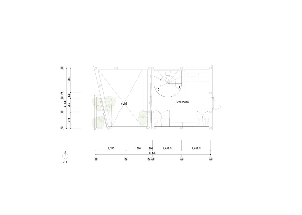 二樓公寓平面技術圖,標示2FL,包含設有螺旋梯的臥室、雙層挑空、衛浴設施,以及公制與座標尺寸線。