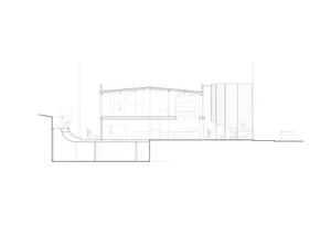 黑白建築剖面圖，顯示一座兩層樓現代住宅的室內空間配置、混凝土牆面、大面積玻璃開口以及周邊景觀元素。